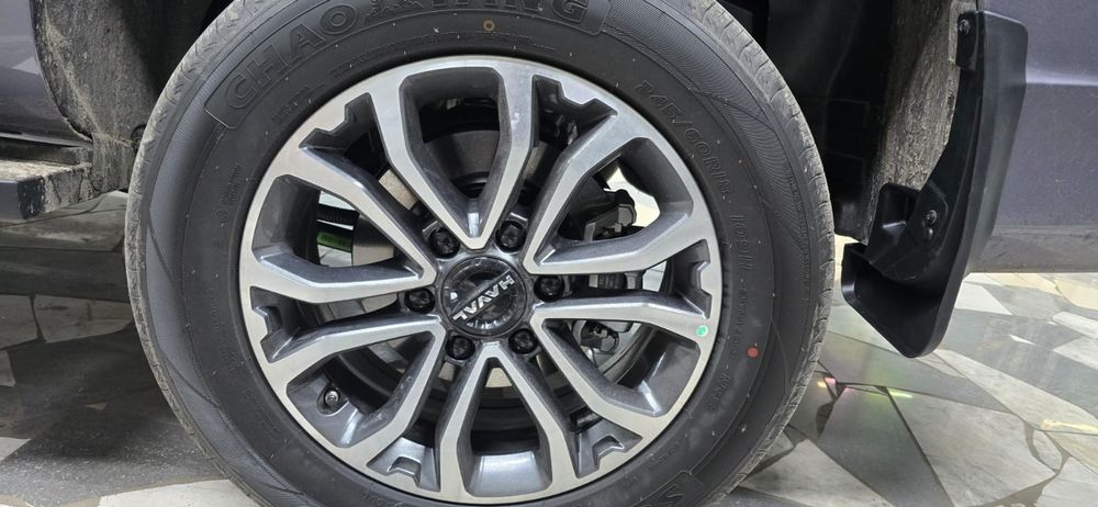 Комплект шины+диски 245/60 r18