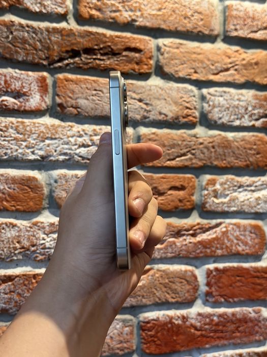 iPhone 15 Pro 128GB