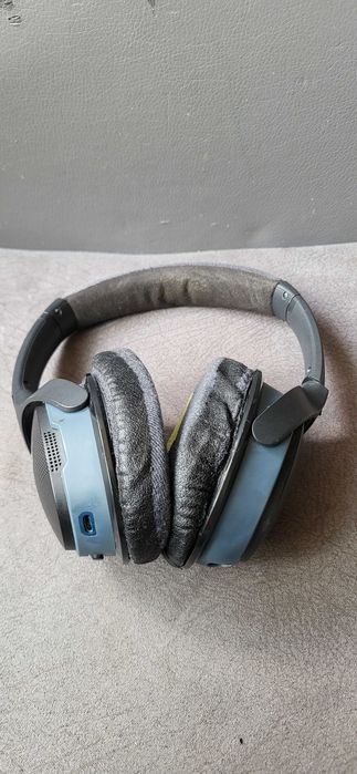 BOSE AE2 SoundLink Casti Fuctionale se vand de piese urme de uzura 65 lei