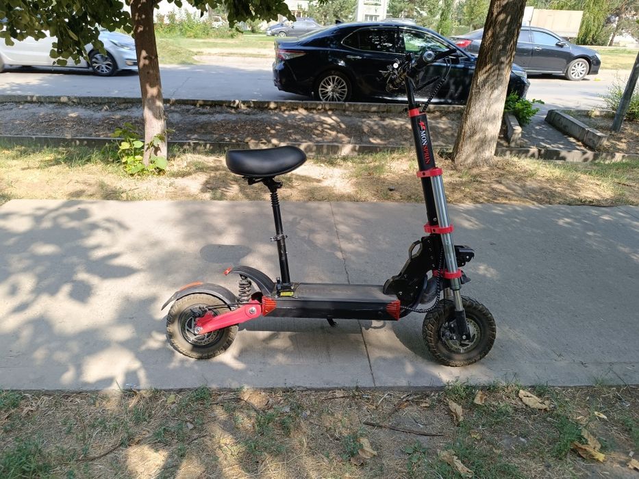 Электросамокат MONSPRIN Q18.