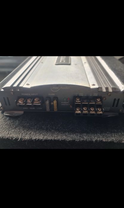 Pachet subwoofer + stație
