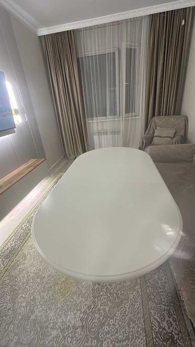 Продам стол в отличном состоянии