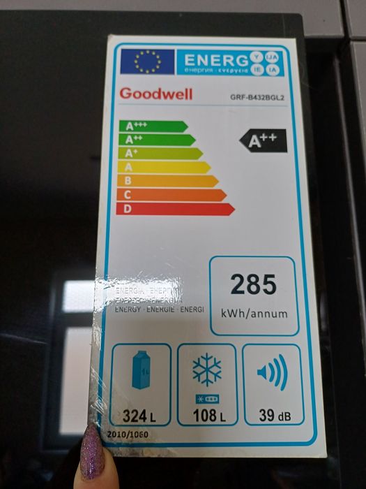 Срочно продаётся холодильник Goodwell.