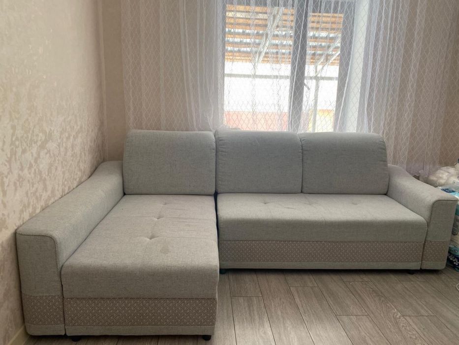 Продам диван в хорошем состояний