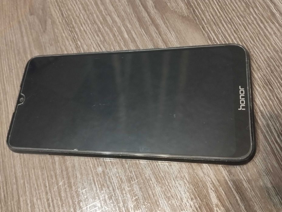 Honor 8A, продам, б/у, в отличном состоянии