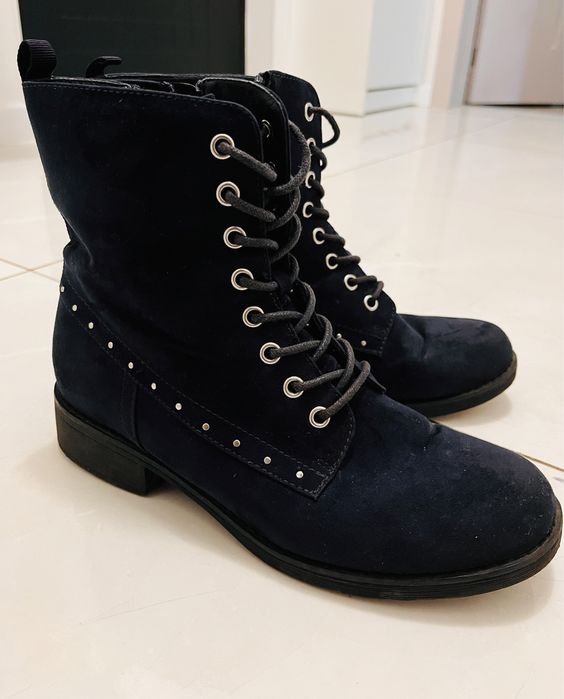 Дамски обувки и боти