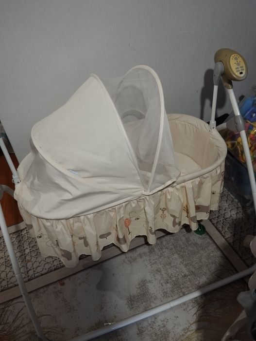 Отдам детскую кроватку