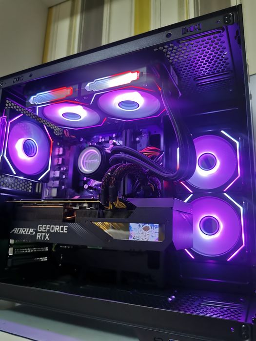 Unitate PC Gaming Ryzen 5 9600X, RTX 4070 super 12 GB ,32 GB RAM DDR5