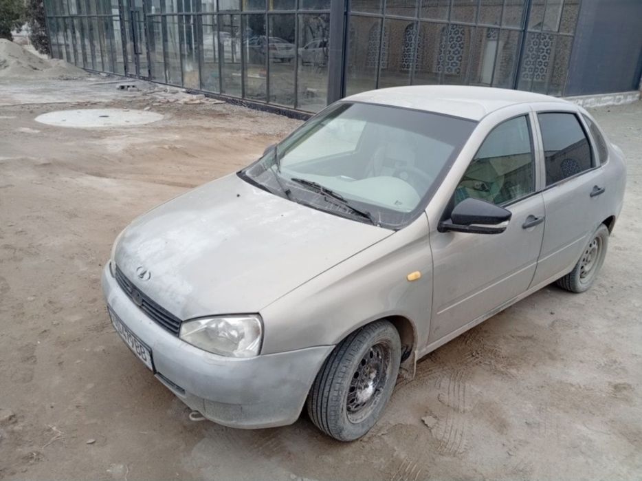 Лада калина  сотилади