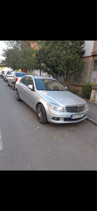 Mercedes  Benz   C220  W204