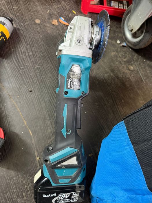 Flex makita  cu baterie