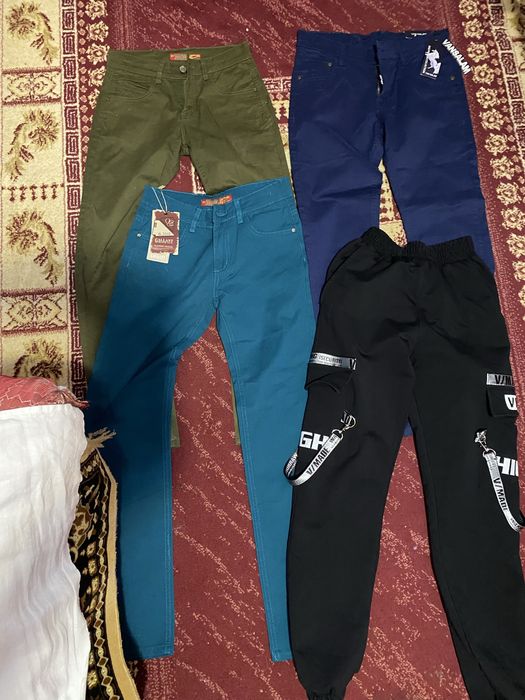 Продам слаксы на подростка