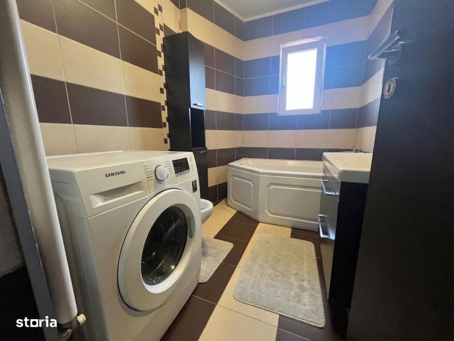 Ocazie ! COMISION 0 % Duplex  cartier Europa 5 camere