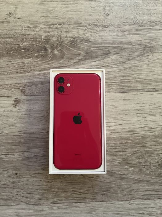 Iphone 11  64 GB impecabil la cutie