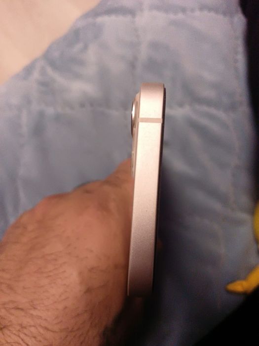 Продам айфон 13. 128 ГБ