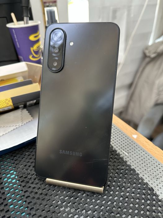 Samsung galaxy A17 4G dual sim negru 128 gb