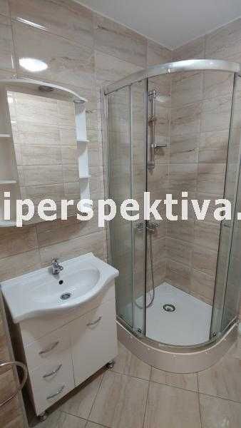 Продава се Двустаен апартамент в Пловдив, Кючук Париж - 65 кв.м за 1020 €/кв.м - Снимка #8
