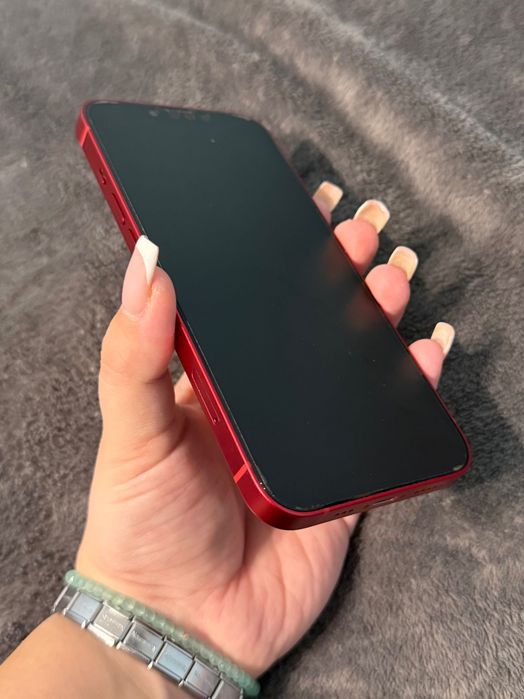 iPhone 13 Red 256GB
