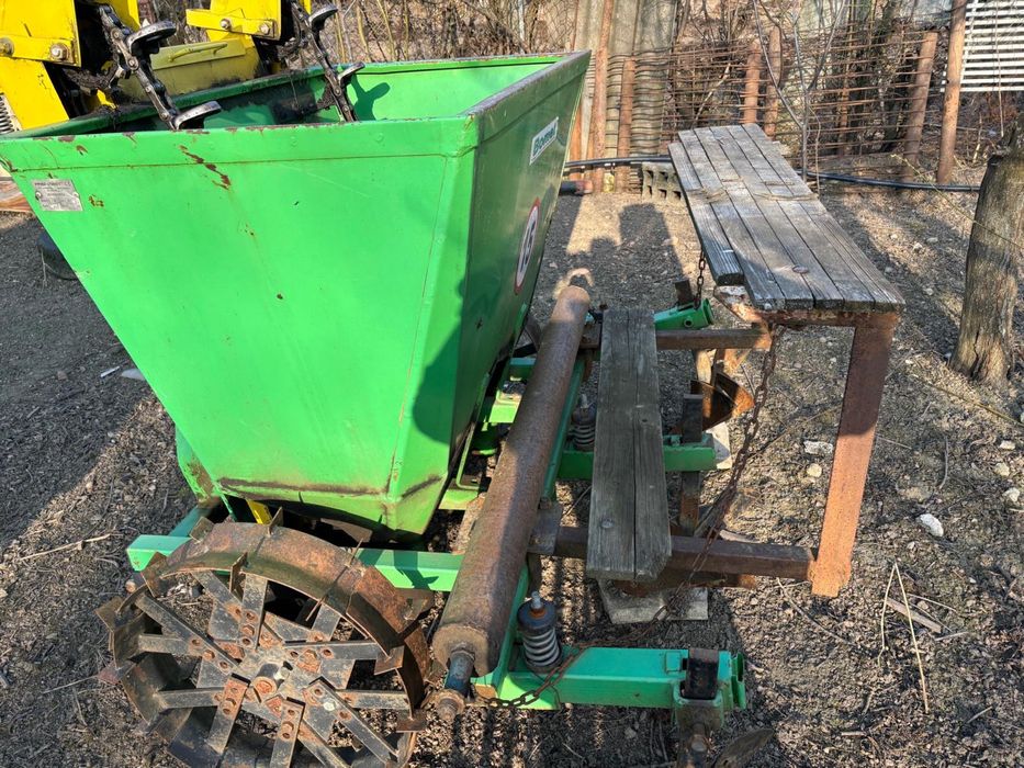 Masina de pus cartofi