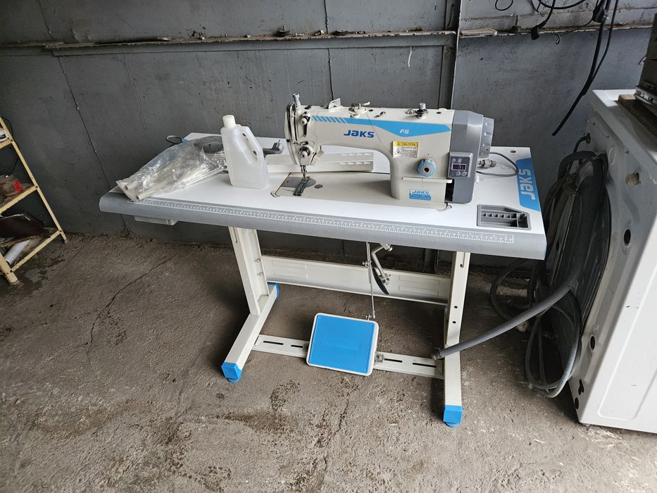 Продаётся шв машинка новый