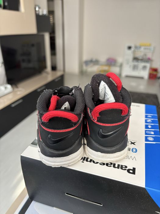 Nike Air More marime 21