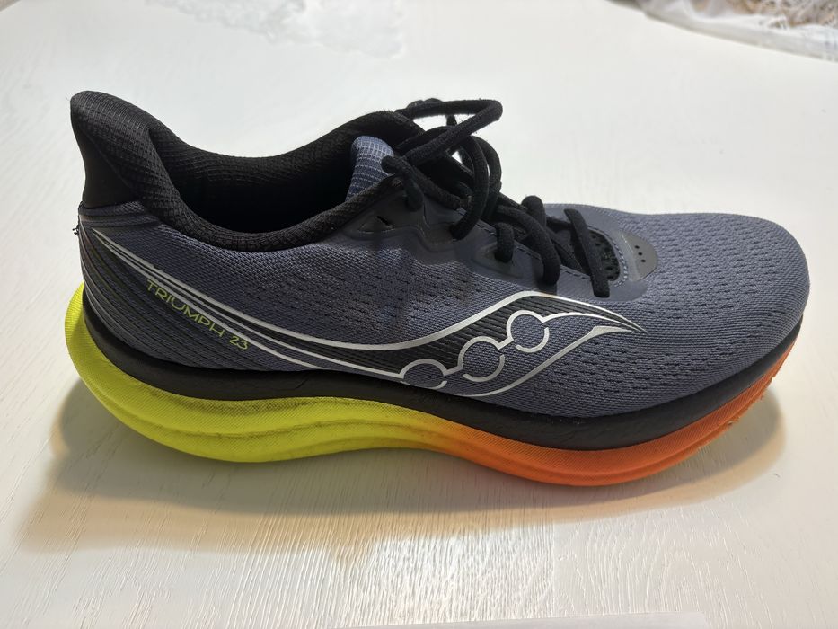 Pantofi alergare Saucony triumph ,43