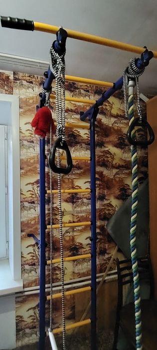 Турник, стенка гимнастический детский б/у