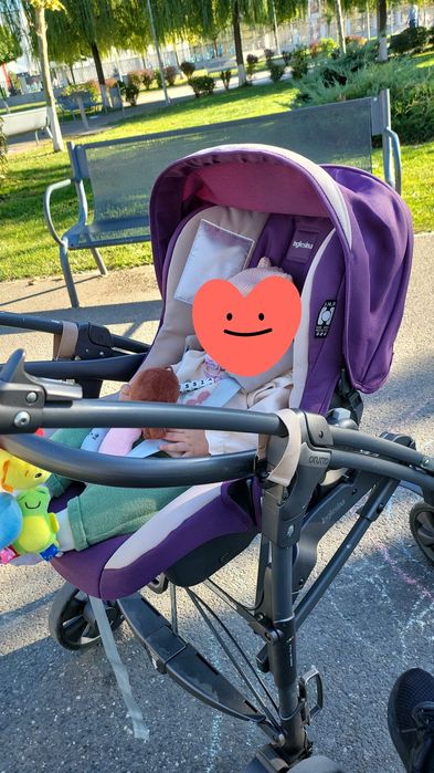 Vând cărucior inglesina 3 in 1