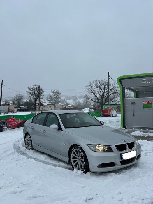 Vand bmw e90 anul 2005