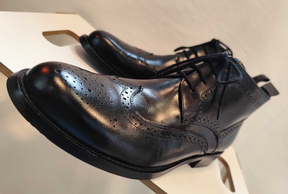 Ghete lace up brogue 45 Lav. Artigianale piele  naturala premium negru