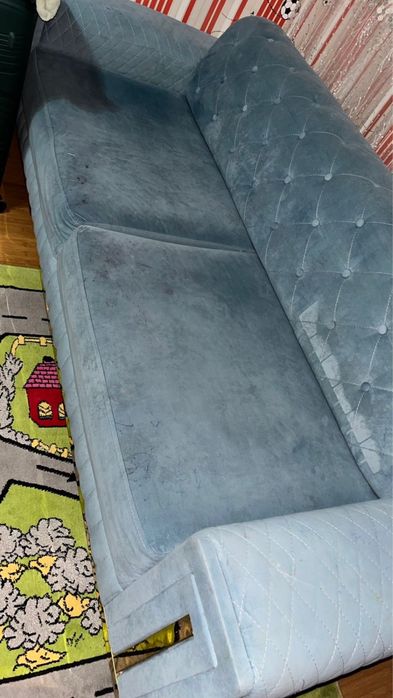 Продам диван в нормальном состоянии