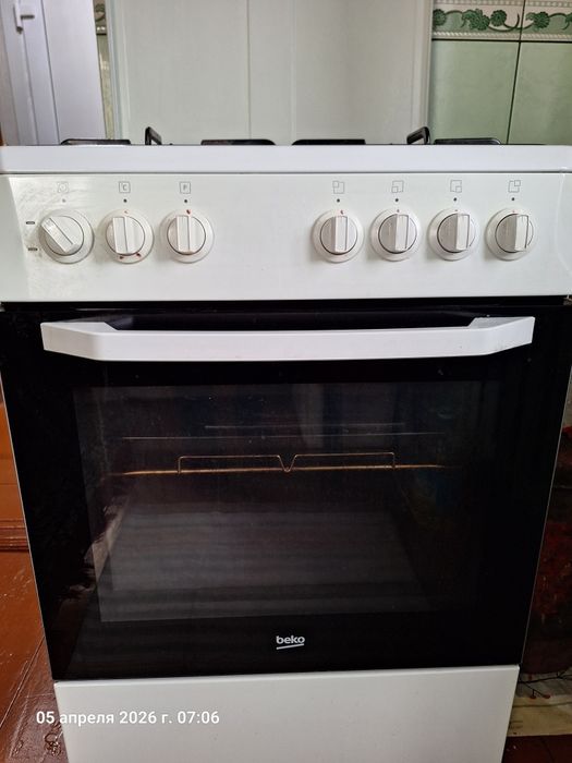 Срочно продам газплиту beko