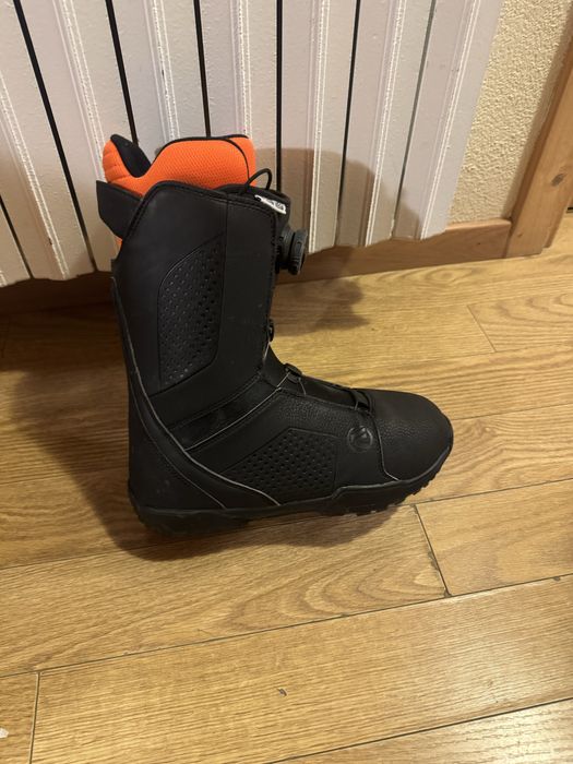 Placa Flow 151 , legaturi Flow si boots Flow 41