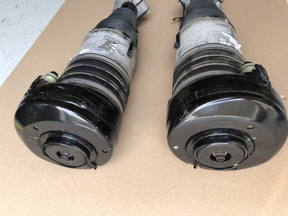 Suspensie pneumatica / perna aer fata Audi Q7 4M0, Q8 4M8