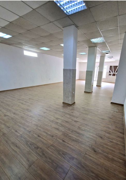 Помещение под наем 100 кв.м. във Варна