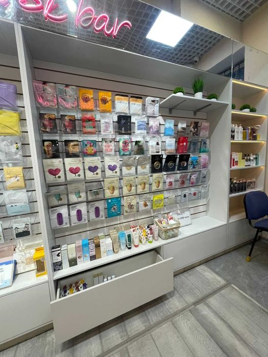 Модульная система стеллажей