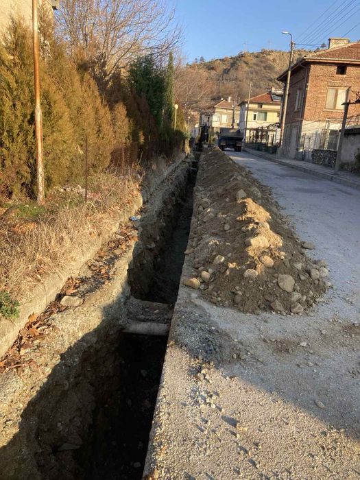 Транспорт с Кран и Самосвал! Услуги с Мини Багер и бобкат!