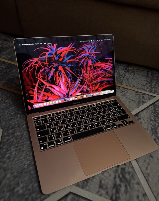 Macbook Air 13” M1, 256 ГБ (2020)