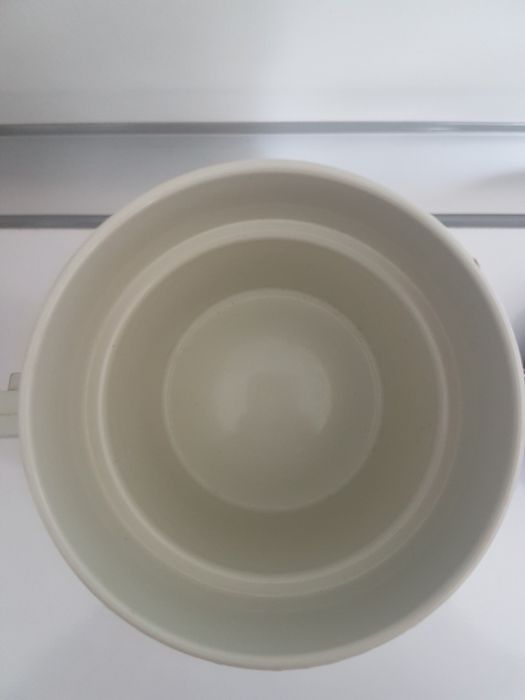 Комплект кана и чаши за пикник + прибори