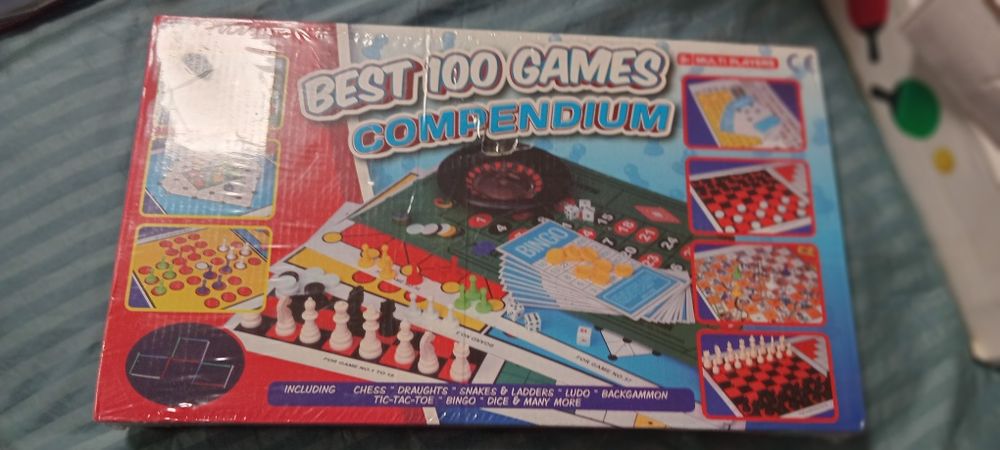 Детски играчки  с население