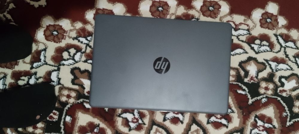 HP 250 G8 Laptop, 8GB RAM, Windows 11 Pro
RAM (8GB)
Holati (yaxshi / i
