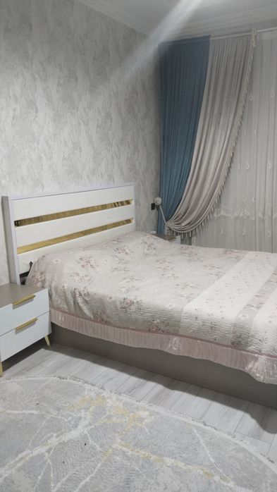 Zamona toyxona tarafda Duplex uy sotiladi!!!