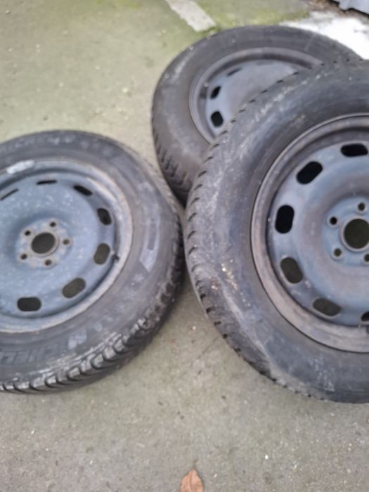 Зимни гуми 195 65 15