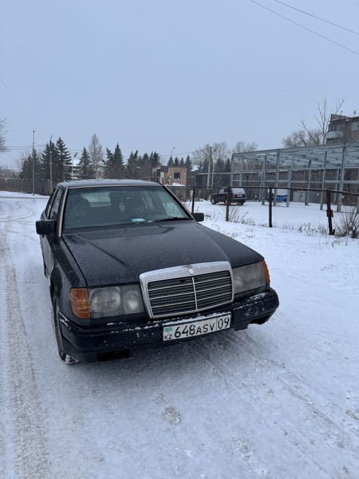 Мерседес 124 Е230