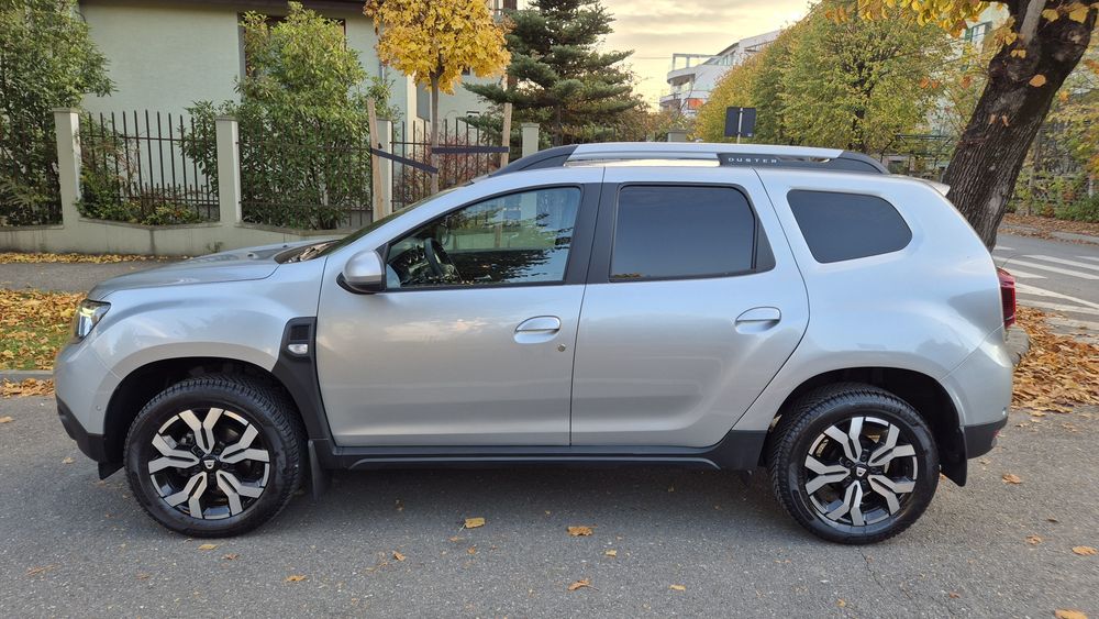 Dacia Duster 2 facelift, benzina, km putini, stare perfecta