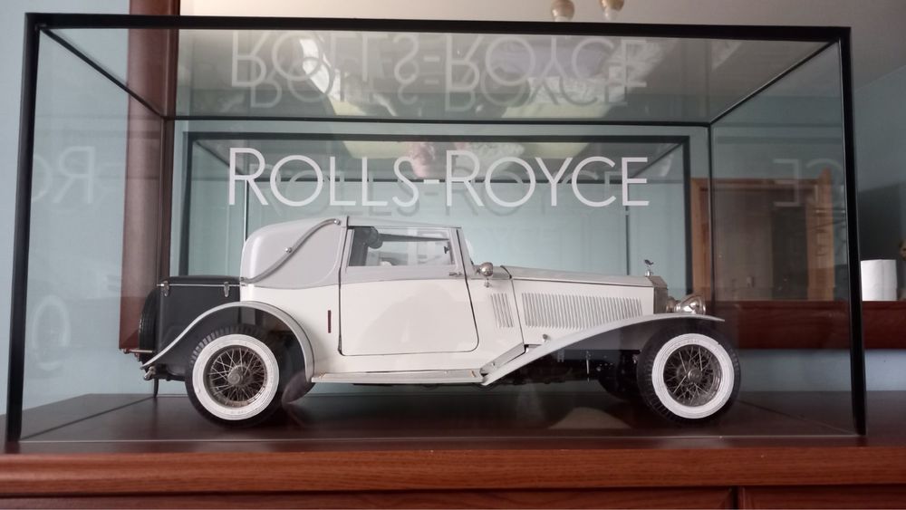 ръчно сглобени модели на коли Pocher