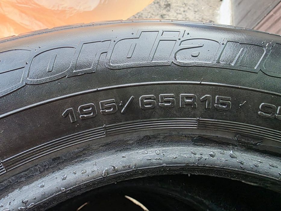 Продам шины летние