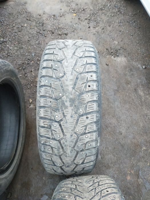 Продам зимние шины