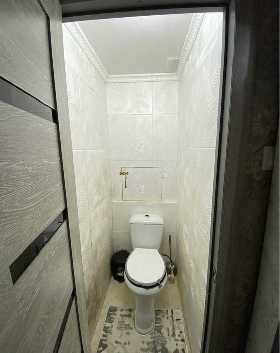 Мирабадский р-н Куйлюк массив 4 2/1/4 франция 62м2 балкон 2х6 не торец