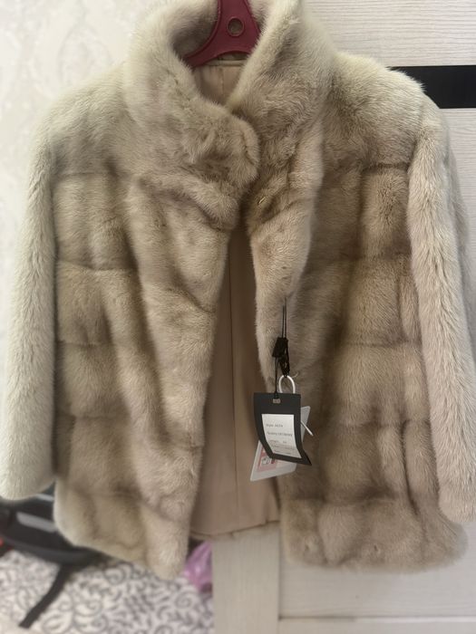 Шуба норковая 270 000